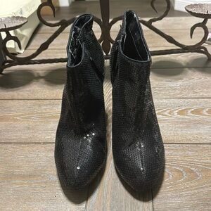 Nine West Black Sequin Ankle Booties Women’s Size 10